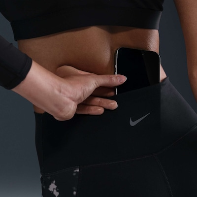 Calça Legging Nike One Dri-FIT - Feminina - Foto 6