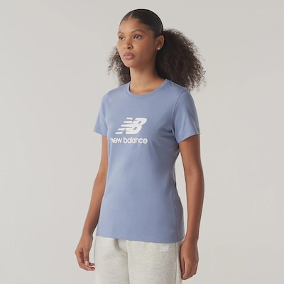 Camiseta New Balance Essentials - Feminina - Foto 4