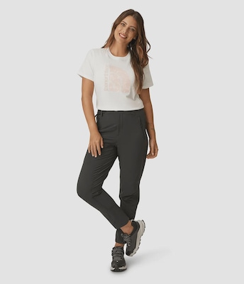 Camiseta The North Face Jumbo Half Dome - Feminina - Foto 4