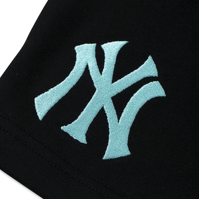 Bermuda de Moletom New Era New York Yankees - Masculina - Foto 3