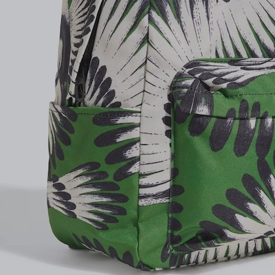 Mochila Adidas Farm - Feminina - Foto 4