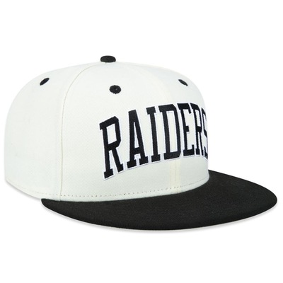 Bone Aba Reta New Era 59FIFTY Fitted NFL Las Vegas Raiders Core - Adulto - Foto 4
