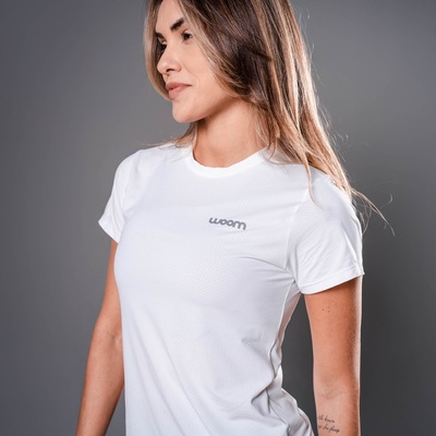 Camiseta Woom Running Light Run - Feminina - Foto 2