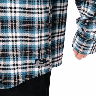 Camisa Oakley Explorer Shirt WT25 Dark - Masculina - Foto 3