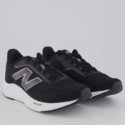 Tênis New Balance Fresh Foam Arishi V4 - Feminino - Foto 2