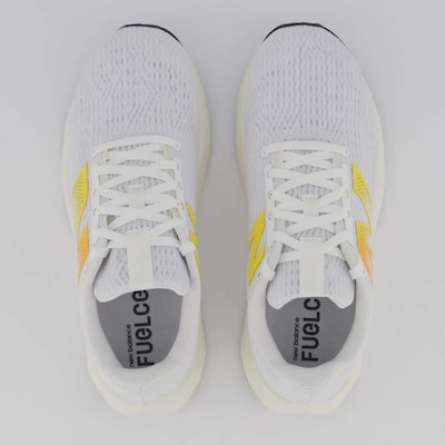 Tênis New Balance Fuelcell Propel V5 - Feminino - Foto 4
