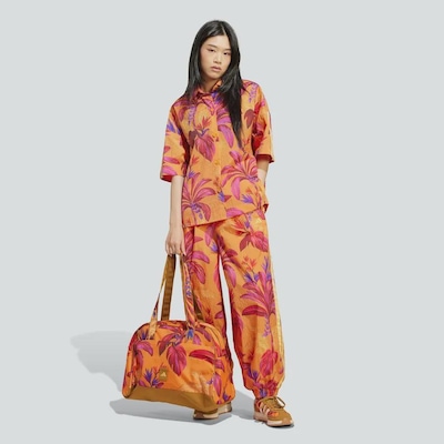 Camisa adidas Premium X Farm - Feminina - Foto 6