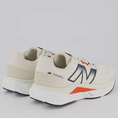 Tênis New Balance Fuelcell Propel V5 - Unissex - Foto 3