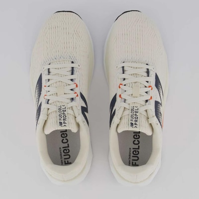 Tênis New Balance Fuelcell Propel V5 - Unissex - Foto 4