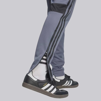 Calça adidas Tiro 25 Essentials - Masculina - Foto 6