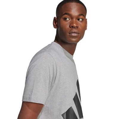 Camiseta adidas Big Logo - Masculina - Foto 4