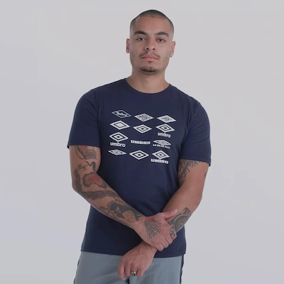 Camiseta Umbro Football Evolution - Masculina - Foto 1
