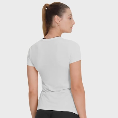 Camiseta New Balance Sport Essentials - Feminina - Foto 2