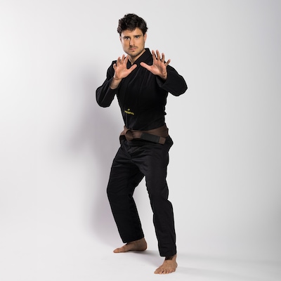 Kimono First Fight for Good 350G + Faixa Branca Pretorian - Adulto - Foto 3