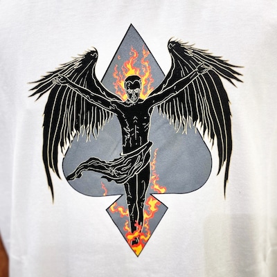 Camiseta Mcd Regular Anjo Fogo Espada  Masculina - Foto 3