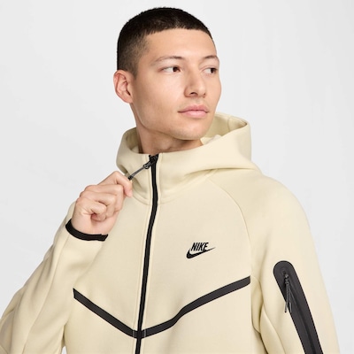 Jaqueta Nike Sportswear Tech Windrunner - Masculina - Foto 5
