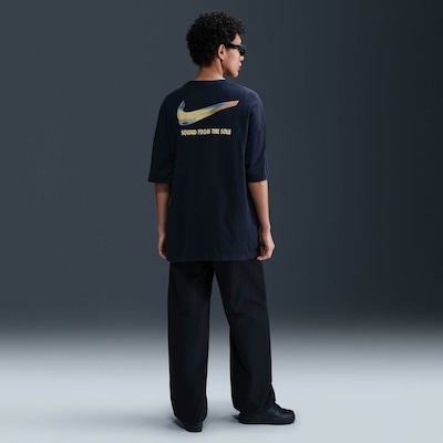 Camiseta Nike Sportswear Essential - Feminina - Foto 5