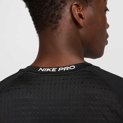 Camiseta Nike Pro Breathe - Masculina - Foto 4