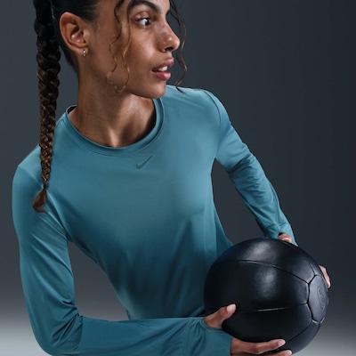 Camiseta Manga Longa Nike Dri-FIT One - Feminina - Foto 3