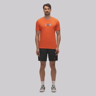 Camiseta Umbro Classic - Masculina - Foto 5