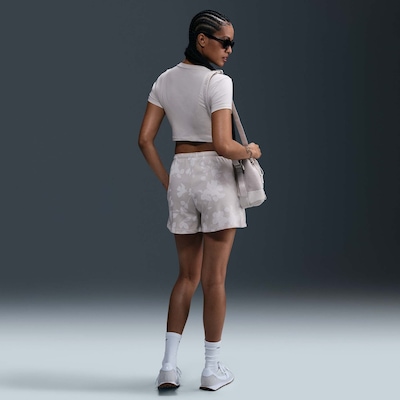 Shorts Nike Sportswear Chill Terry - Feminino - Foto 2