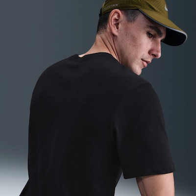 Camiseta Nike Dri-FIT Run Energy - Masculina - Foto 2