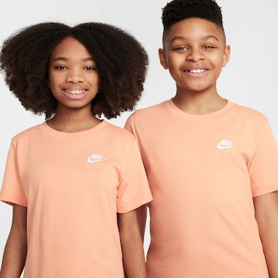 Camiseta Nike Sportswear Futura - Infantil - Foto 3