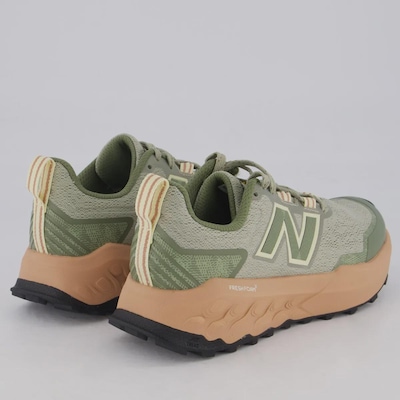 Tênis Feminino New Balance Fresh Foam Garoe V2 - Foto 3