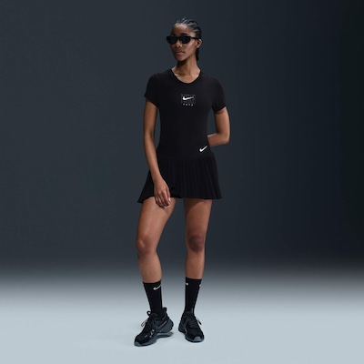 Camiseta Nike Sportswear Essential GRX Feminina - Foto 4