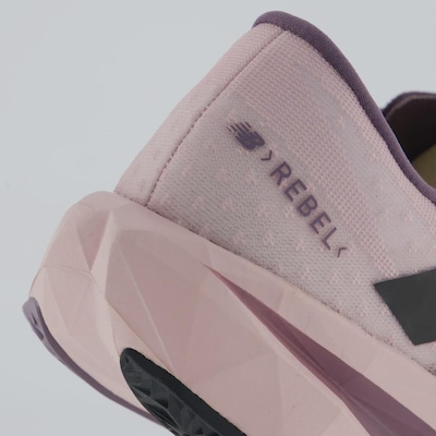 Tênis New Balance Fuelcell Rebel V4 Feminino - Foto 6
