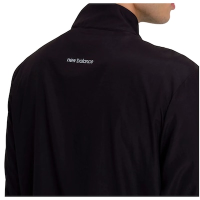 Jaqueta Corta Vento Masculina New Balance Sport Essentials - Foto 4