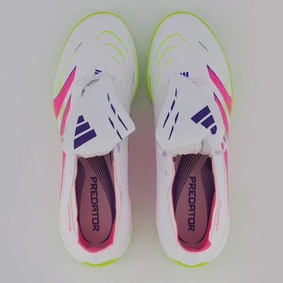 Chuteira de Society Adulto adidas Predator+ League - Foto 4