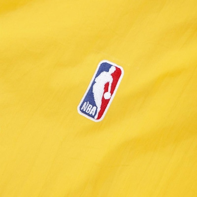 Jaqueta Corta Vento Masculina New Era Los Angeles Lakers Institutional - Foto 4