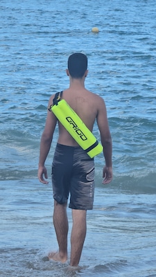 Flutuador e bóia Salva-vidas com Apito para Mar e Piscina Grigo Collection - Foto 4