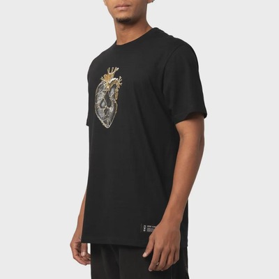 Camiseta Masculina MCD Peito Coração - Foto 2