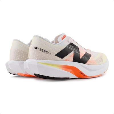 Tênis Feminino New Balance Fuelcell Rebel V4 - Foto 4