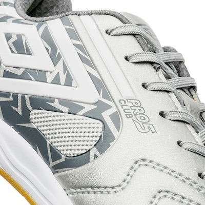 Chuteira Futsal Umbro Pro 5 Bump Club - Adulto - Foto 5