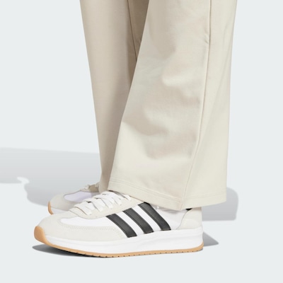 Calça Legging Feminina Adidas Flare Essentials com Logo Pequeno - Foto 5