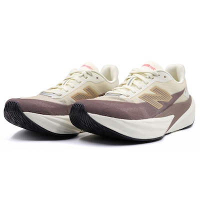 Tênis Feminino New Balance Fuelcell Rebel V5 - Foto 4
