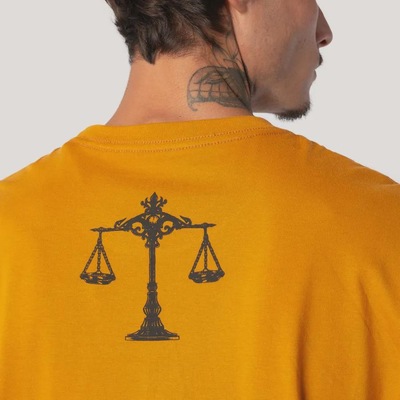 Camiseta Regular MCD Cavaleiro Fome Balança Masculino - Foto 4