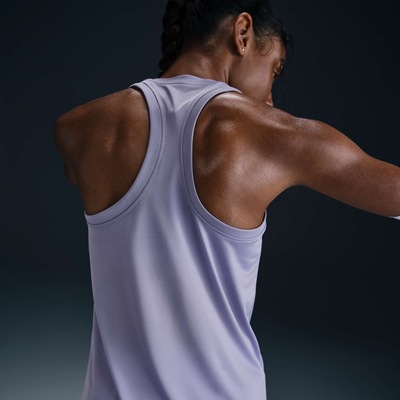 Camiseta Regata Nike Dri-FIT Feminina - Foto 2