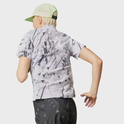 Camiseta adidas Run IT Brand Love Feminina - Foto 2
