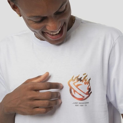 Camiseta Lost Saturn Masculina - Foto 4