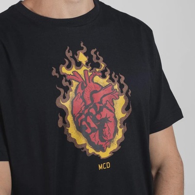 Camiseta Regular MCD Corazón En Llamas Masculina - Foto 2