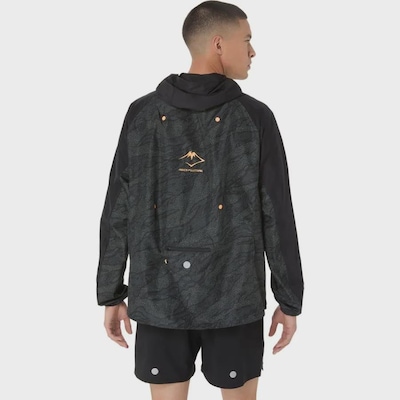 Jaqueta Corta Vento Masculina Asics com Capuz Fujitrail Packable - Foto 2