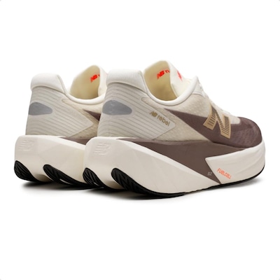 Tênis Feminino New Balance Fuelcell Rebel V5 - Foto 4