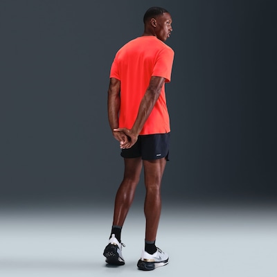 Camiseta Nike Dri-FIT UV Miller Masculina - Foto 5