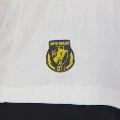 Camisa FutFanatics Vasco 1974 Jacquard Feminina - Foto 6