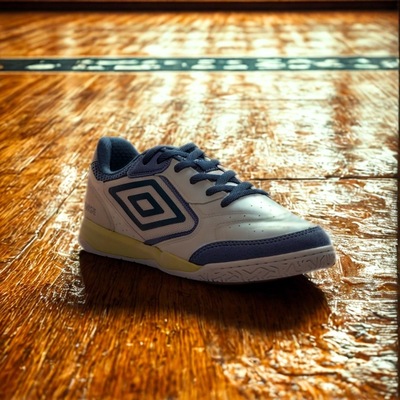Chuteira Futsal Umbro Pro Challenge Uptake - Adulto - Foto 2