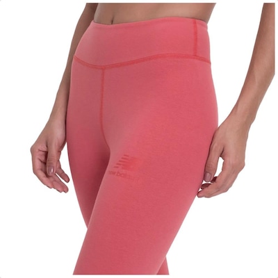 Calça Legging New Balance Essentials Feminina - Foto 3